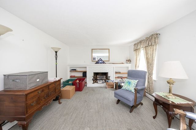 20 Knollwood Rd, Paxton, MA 01612