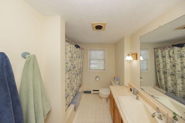 20 Knollwood Rd, Paxton, MA 01612