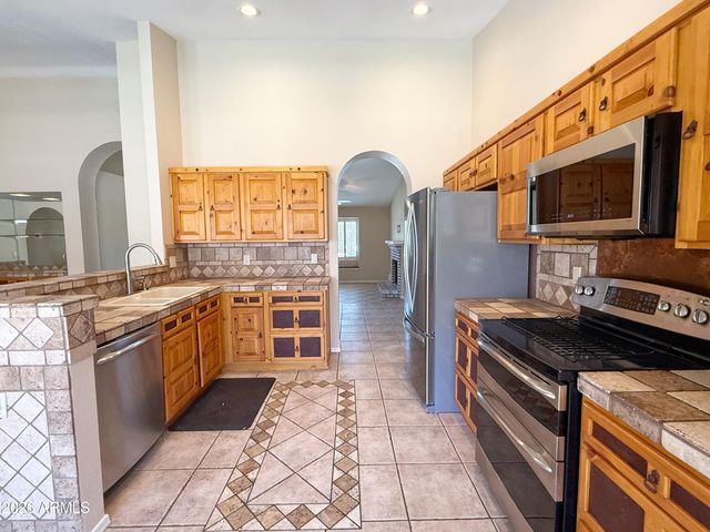 1211 E Drake Drive, Tempe, AZ 85283