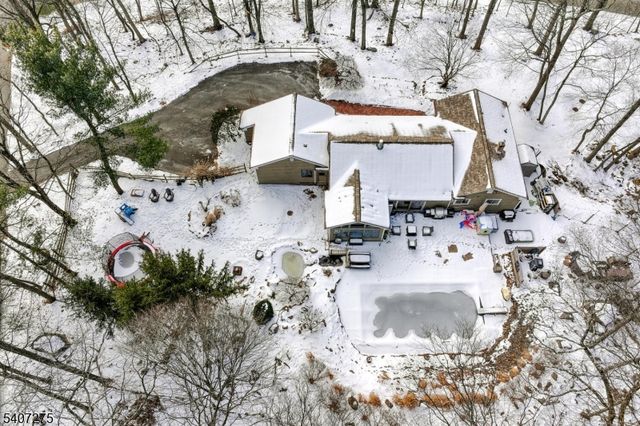 311 North Polktown Road, Bethlehem Twp., NJ 08826