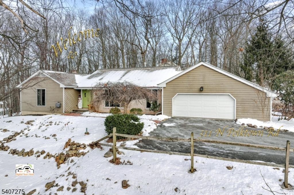 311 North Polktown Road, Bethlehem Twp., NJ 08826