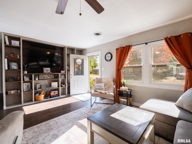 105 RADISSON Road, Marquette Heights, IL 61554