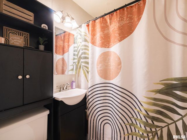 105 RADISSON Road, Marquette Heights, IL 61554