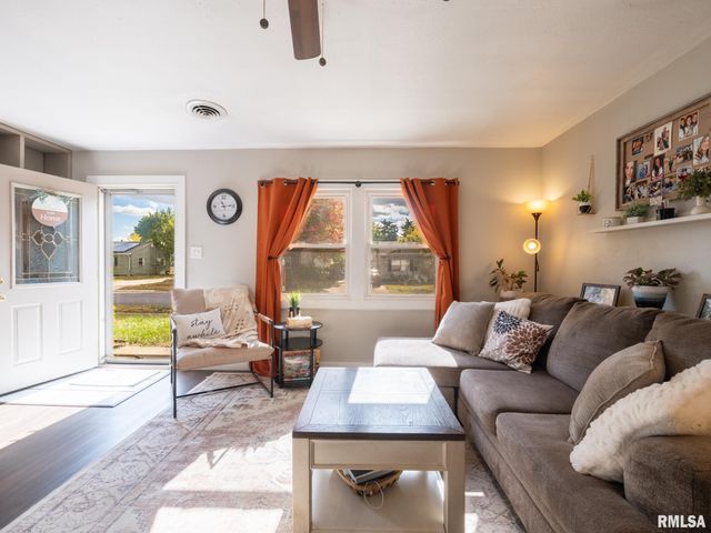 105 RADISSON Road, Marquette Heights, IL 61554