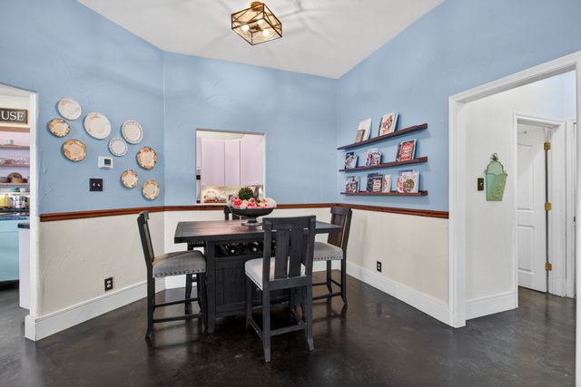 6813 Running Deer Court, Granbury, TX 76049