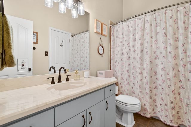 6813 Running Deer Court, Granbury, TX 76049