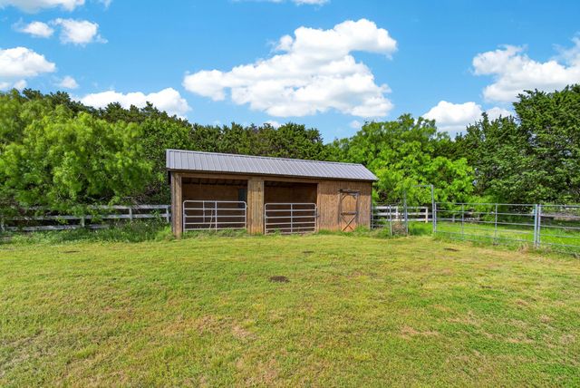 6813 Running Deer Court, Granbury, TX 76049