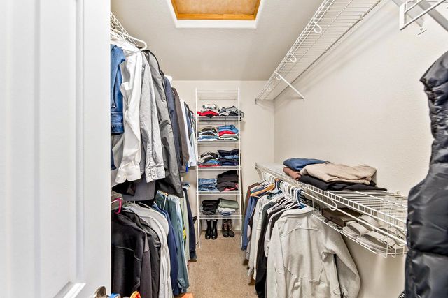 1118 Riverwalk COURT, Pewaukee, WI 53072