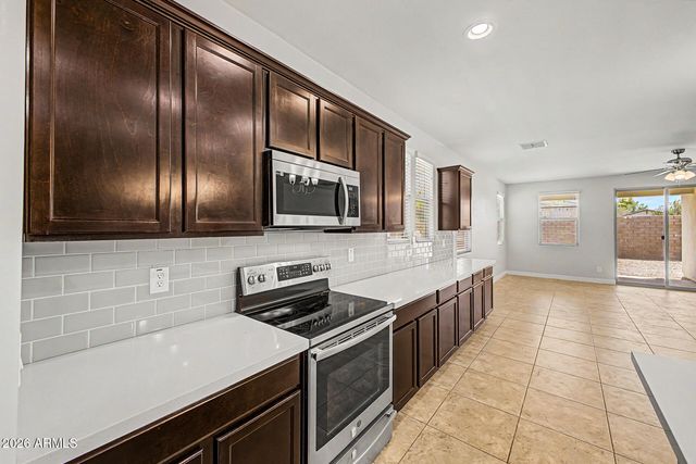 10001 E WAVELENGTH Avenue, Mesa, AZ 85212