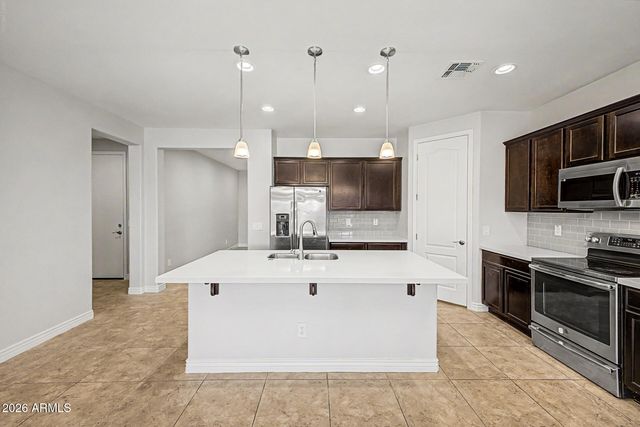 10001 E WAVELENGTH Avenue, Mesa, AZ 85212