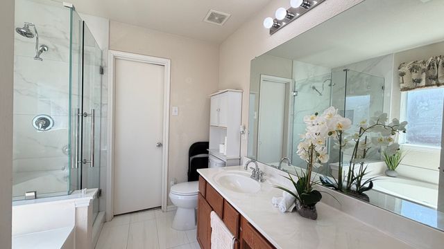 9208 Conestoga Drive, Fort Worth, TX 76131