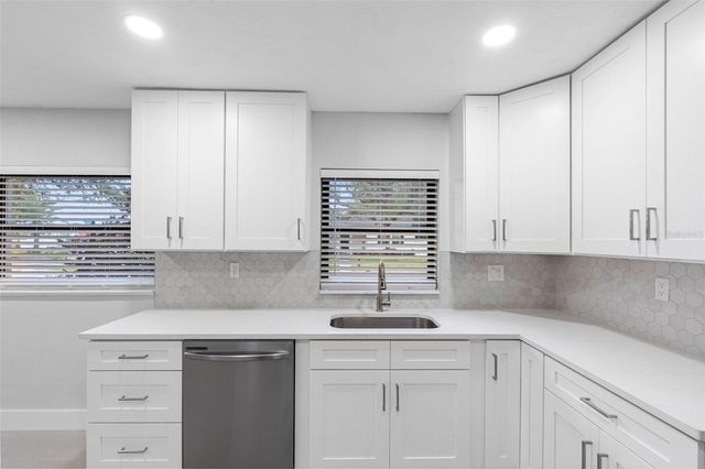 1005 APACHE TRAIL, Clearwater, FL 33755