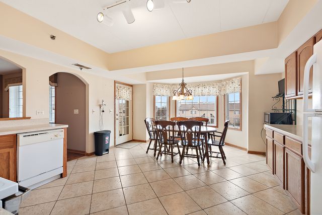 7935 Trinity Circle 1SE, Tinley Park, IL 60487