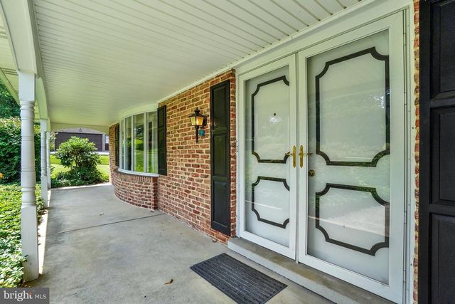 760 PINEHURST RD, York, PA 17402