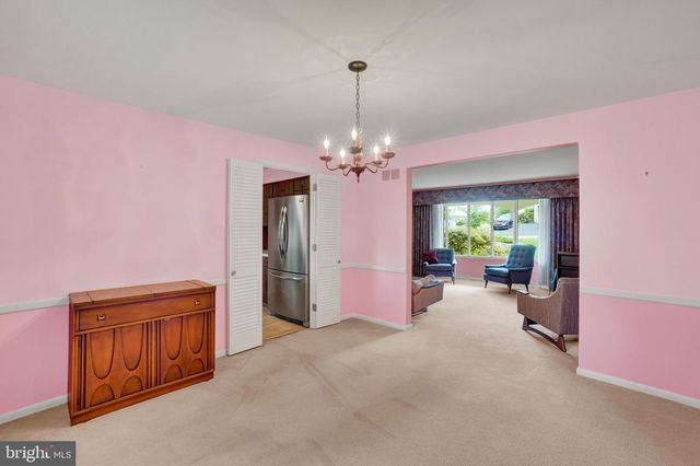 760 PINEHURST RD, York, PA 17402