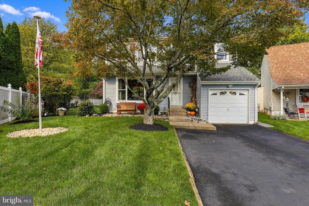 21 PHEASANT RUN, HORSHAM, PA 19044 — exterior