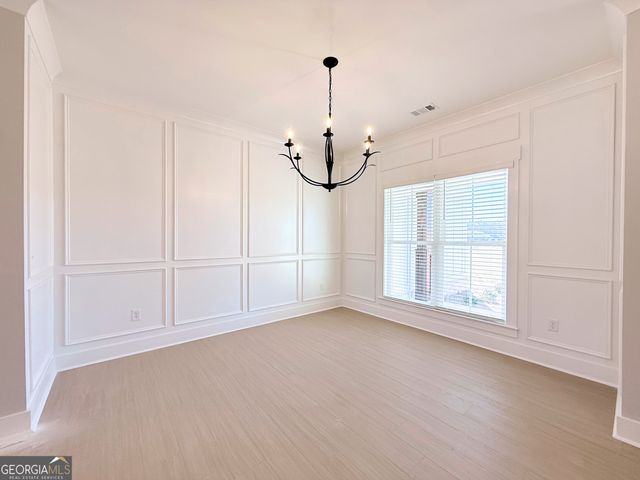 125 Pin Oak Lane, Statesboro, GA 30458