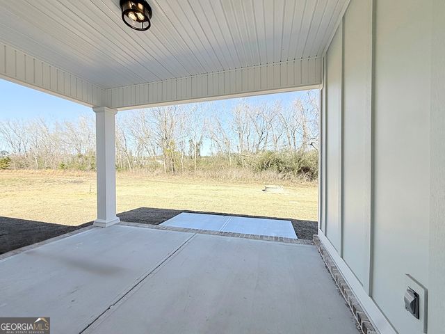 125 Pin Oak Lane, Statesboro, GA 30458