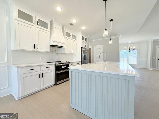 125 Pin Oak Lane, Statesboro, GA 30458