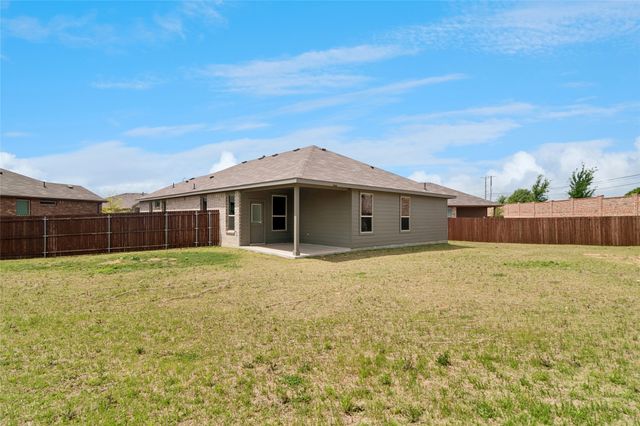 5420 Gold Pond Drive, Fort Worth, TX 76179