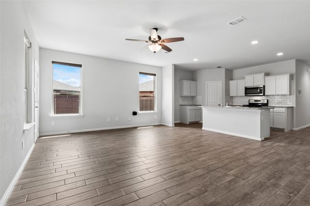 5420 Gold Pond Drive, Fort Worth, TX 76179