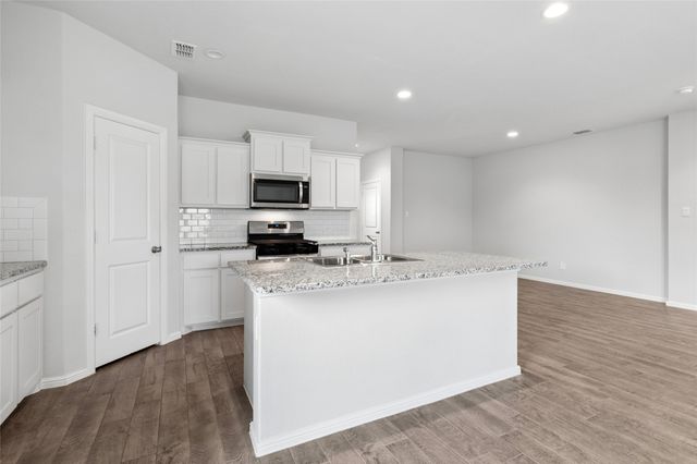 5420 Gold Pond Drive, Fort Worth, TX 76179