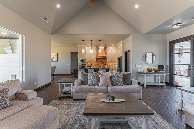 2063 County Road 1336, Blanchard, OK 73010