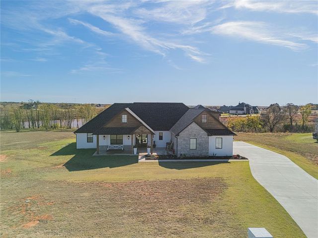 2063 County Road 1336, Blanchard, OK 73010