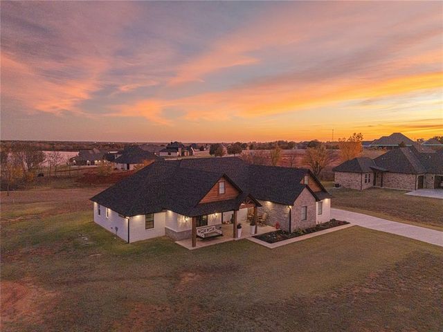 2063 County Road 1336, Blanchard, OK 73010