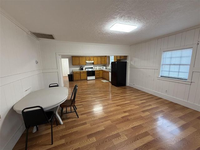 516 W Lyons St Street, Sulphur, LA 70663