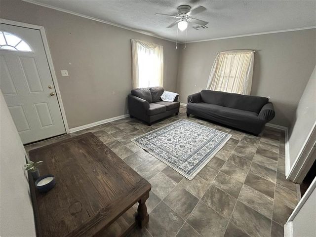 516 W Lyons St Street, Sulphur, LA 70663