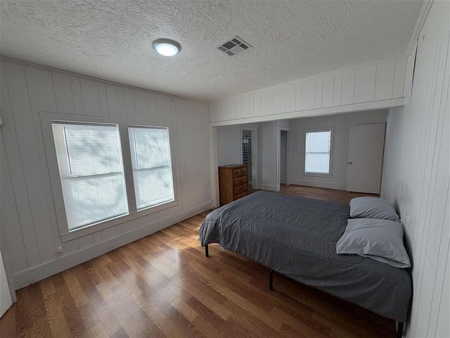 516 W Lyons St Street, Sulphur, LA 70663