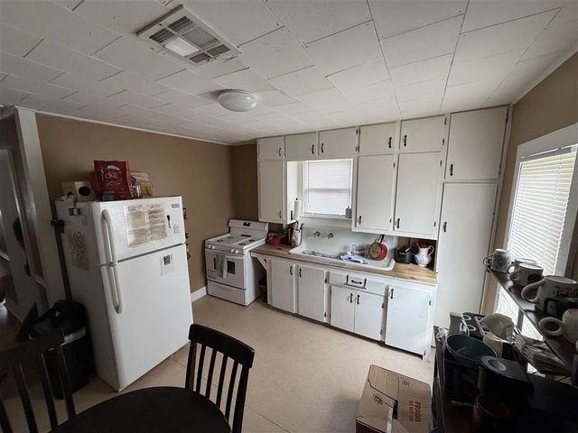 516 W Lyons St Street, Sulphur, LA 70663