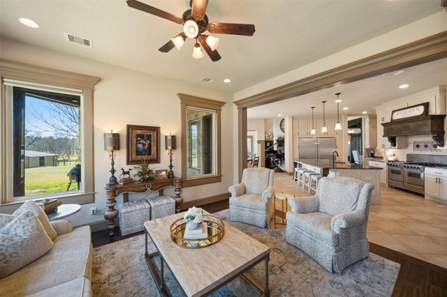 40 Stewart Road, New Waverly, TX 77358