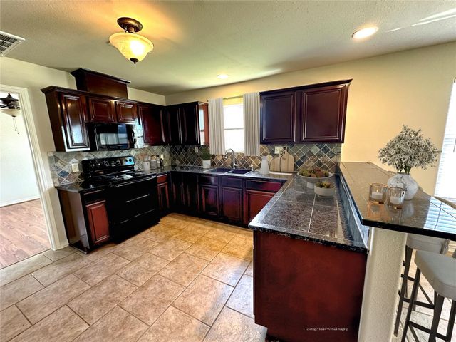 40 Stewart Road, New Waverly, TX 77358