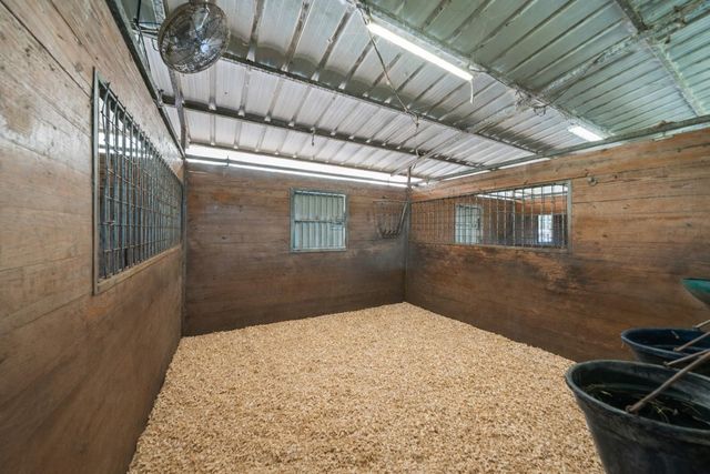 40 Stewart Road, New Waverly, TX 77358