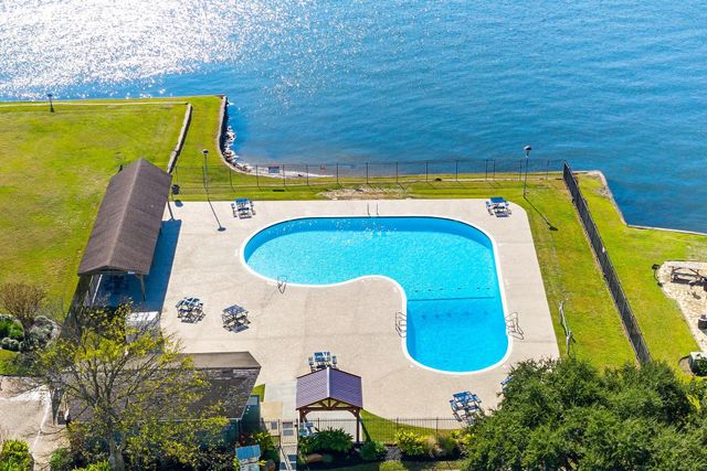 7090 Shadow Lake Drive, Willis, TX 77318