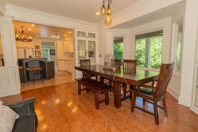 1301 E Rock Creek Road, Tuttle, OK 73089
