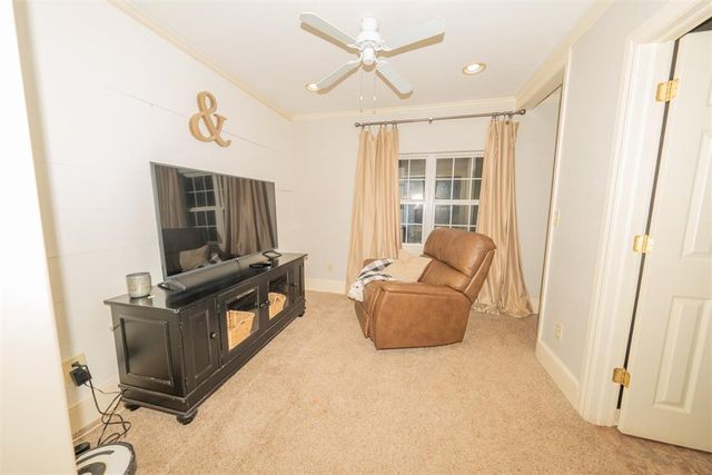 1301 E Rock Creek Road, Tuttle, OK 73089