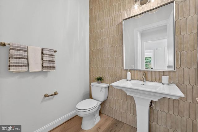 1314 MACBETH ST, Mclean, VA 22102