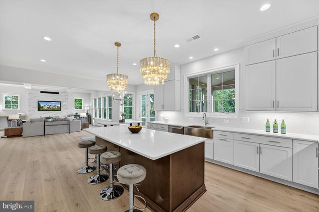 1314 MACBETH ST, Mclean, VA 22102