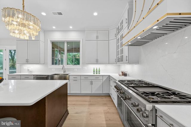 1314 MACBETH ST, Mclean, VA 22102