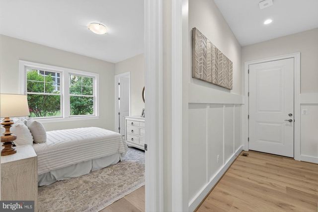 1314 MACBETH ST, Mclean, VA 22102