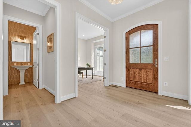 1314 MACBETH ST, Mclean, VA 22102