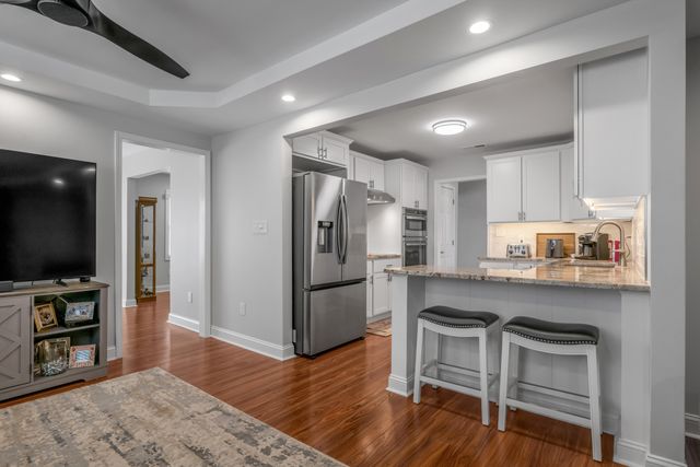 1824 Russell Cave Road, Lexington, KY 40505