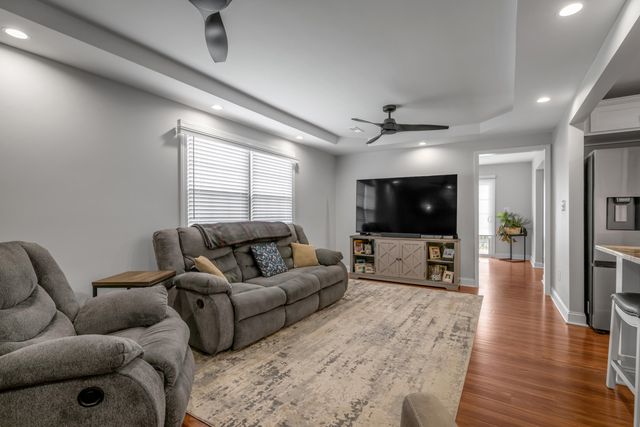 1824 Russell Cave Road, Lexington, KY 40505