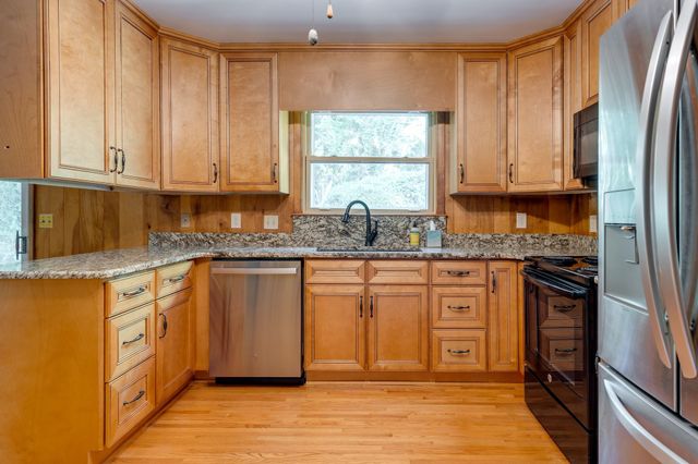 2724 Windemere Dr, Nashville, TN 37214