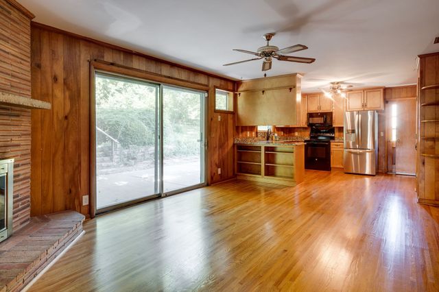 2724 Windemere Dr, Nashville, TN 37214