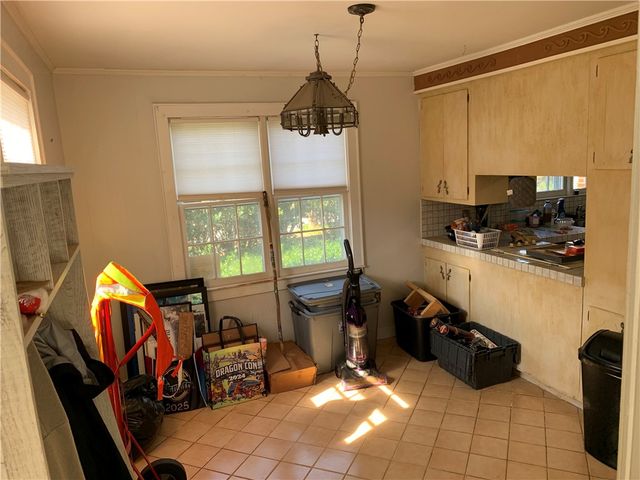 805 S Oak Street, Seneca, SC 29678