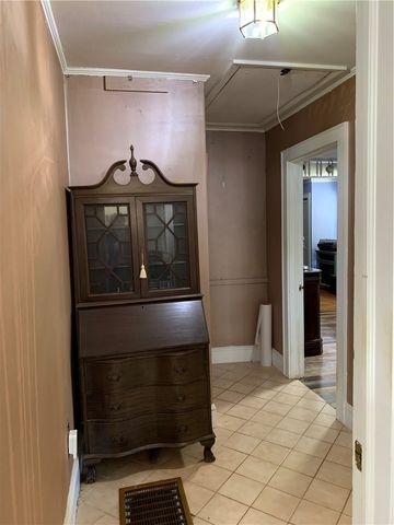 805 S Oak Street, Seneca, SC 29678